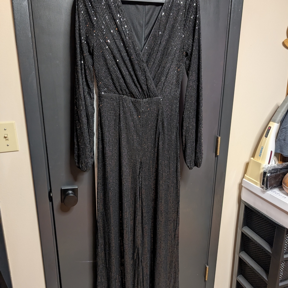 Elegant Black Sequin Jumpsuit, Brand New, Never Worn, Size Medium, Comes W/Belt